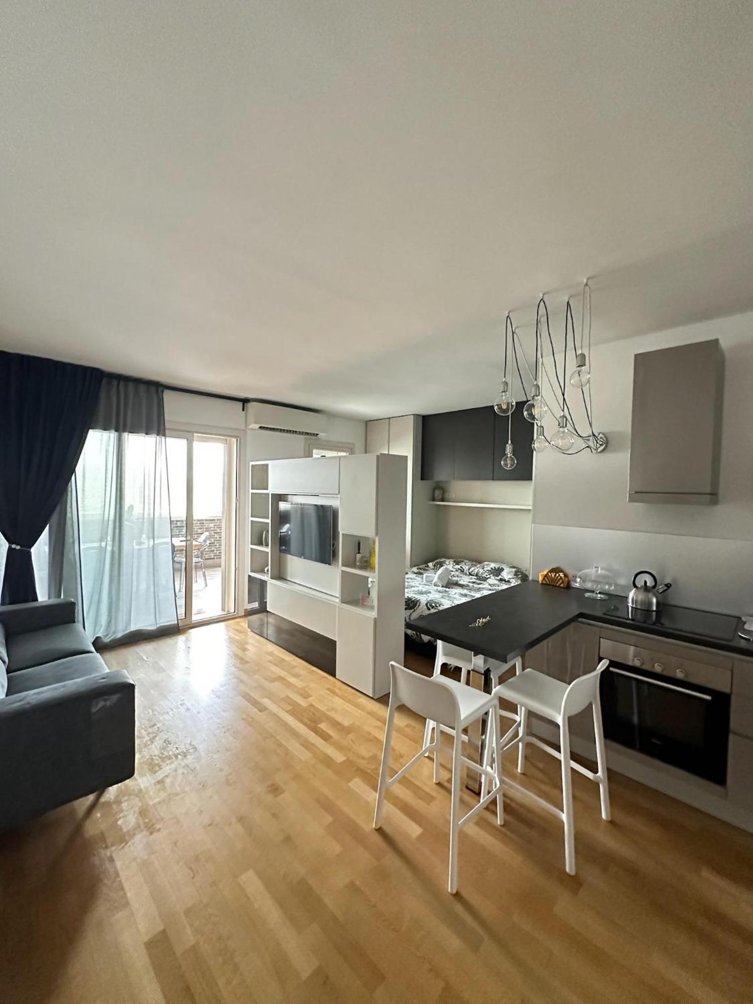 Modern Loft Private Apartment Roma Exterior foto